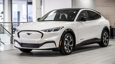 2021 Ford Mustang Mach-E Premium | AWD | LONG RANGE | TOIT PANO |