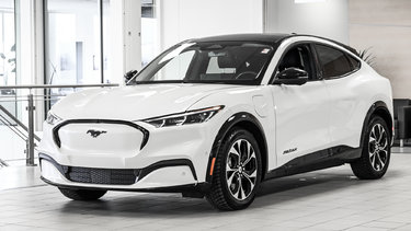 Mustang Mach-E Premium | AWD | LONG RANGE | TOIT PANO | B&O |