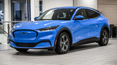 Mustang Mach-E Select | AWD | ENS. CONFORT/TECH | CAMERA 360 |