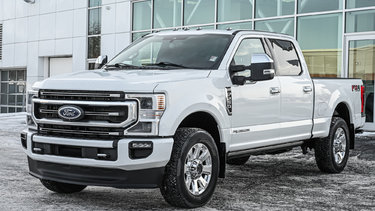 Super Duty F-250 SRW PLATINUM 4X4 | 703A | V8 6.7L | TOIT PANO | FX4