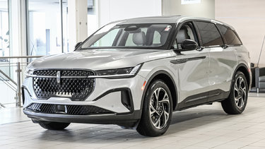 Nautilus Premiere 102A | AWD | SPÉCIAL DÉMO 2.99% |JETPACK