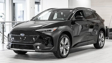 Solterra AWD | TECHNOLOGY | CUIR | TOIT | HARMAN KARDON |