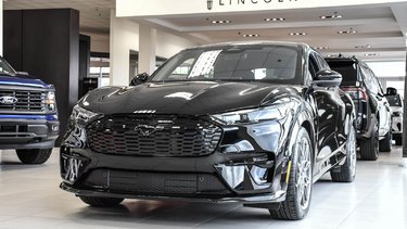 2025 Ford Mustang Mach-E GT AWD | SPÉCIAL DÉMO | 446KM AUTONOMIE | B&O |