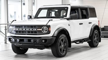 2024 Ford Bronco Black Diamond 4X4 | 322A | V6 2.7L | HARD TOP |