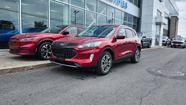 Escape SEL Hybrid | AWD | TOW PACK | NAVIGATION |