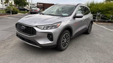 Ford Escape PHEV 2.5L | CARPLAY | 60KM ELECTRIQUE | FORDPASS 2023