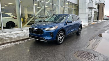 Escape PHEV | PREMIUM PACK | NAV | 60KM | TOW PACK