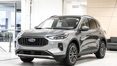 2024 Ford Escape PHEV | TOIT PANO | 3.99% DISPO | TOW PACK |