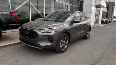 2026 Ford Escape ST-Line Select | DÉMO 2.99% | ENS TECH | TOIT PANO