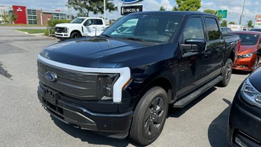 2023 Ford F-150 Lightning LARIAT | EXTENDED RANGE | TOW TECH PACKAGE | TOIT