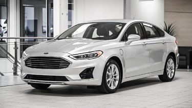 Ford Fusion Energi SEL | SEULEMENT 8169KM |  PLUG-IN HYBRID 42KM | 2019