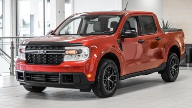 Maverick XLT | AWD | TOIT OUVRANT | FX4 | CARPLAY |