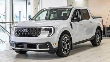 Maverick LARIAT | AWD | 2.5L HYBRIDE | 4K | TOIT | DÉMO