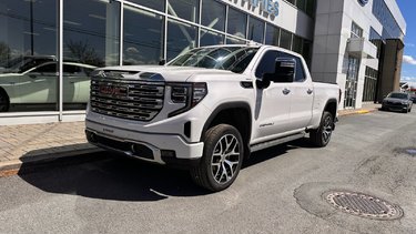 Sierra 1500 Denali | 4X4 | 3.0L DURAMAX | TOIT | ENS. RESERVE