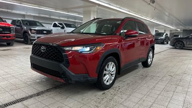 2022 Toyota Corolla Cross LE | AWD | TOIT OUVRANT | CARPLAY |