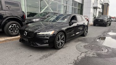 V60 R-Design | AWD | CUIR | TOIT PANO | NAV |