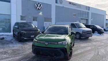 Volkswagen Taos Comfortline Black Edition 2025