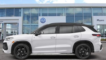 2026 Volkswagen Tiguan Comfortline R-Line Black Edition