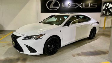 2023   HYBRID F-SPORT DESIGN