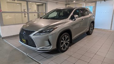 2022   LUXURY