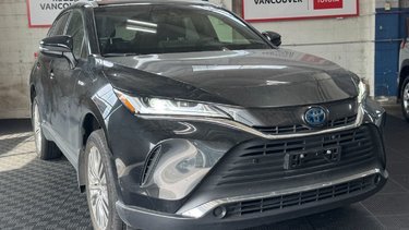 2021   XLE AWD