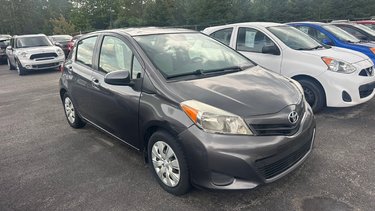2013 Toyota Yaris LE