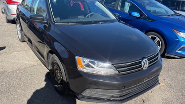 Volkswagen Jetta Sedan Trendline 2015