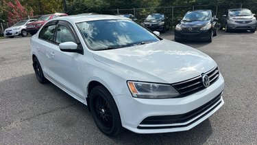 Volkswagen Jetta Sedan  2015 BERLINE**