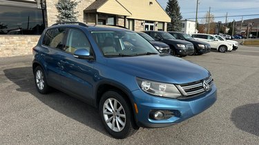 2017 Volkswagen Tiguan Wolfsburg Edition HATCHBACK**AUTOMATIC TRANSMISSION**