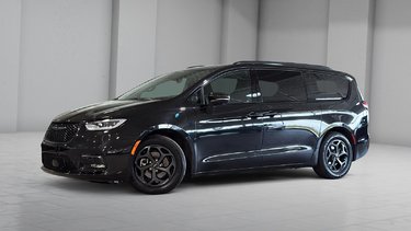 Chrysler Pacifica Hybrid HYBRID PLUG TOURING L CUIR CARPLAY GPS 2023 AUCUN DOSSIER DE DOMMAGE - 1 SEUL PROPRIETAIRE