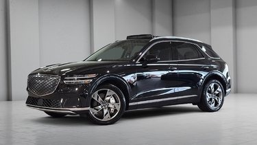 GENESIS Electrified GV70 PRESTIGE AWD TOIT PANORAMIQUE CUIR NAVIGATION 2024 AUCUN DOSSIER DE DOMMAGE - 1 SEUL PROPRIETAIRE