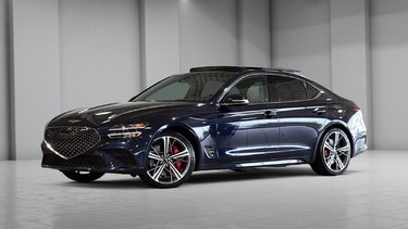 GENESIS G70 3.3T SPORT AWD 365 HP HEAD UP DISP CAM360 CUIR 2024 AUCUN DOSSIER DE DOMMAGE - 1 SEUL PROPRIETAIRE