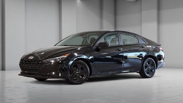 Hyundai Elantra PREFERRED CAMERA CARPLAY SIEGES CHAUFFANTS MAGS 2023 AUCUN DOSSIER DE DOMMAGE - 1 SEUL PROPRIETAIRE