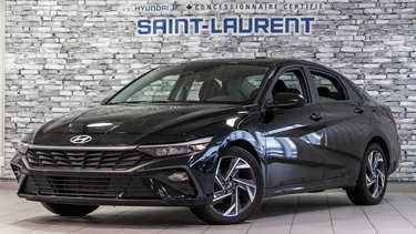 Hyundai Elantra PREFERRED TOIT OUVRANT SIEGES ET VOLANT CHAUFFANTS 2024 AUCUN DOSSIER DE DOMMAGE - UN SEUL PROPRIETAIRE