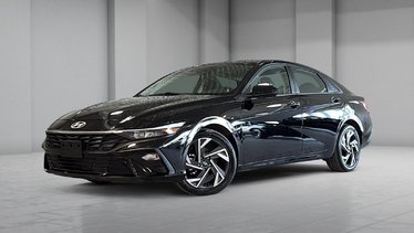Hyundai Elantra PREFERRED TECH TOIT VOLANT CHAUFFANT CARPLAY CAM. 2025 PLUS DE 130 VEHICULES EN INVENTAIRE