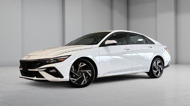 Hyundai Elantra PREFERRED TECH PACKAGE TOIT CARPLAY CAMERA KEYLESS 2025 PLUS DE 150 VÉHCIULES SUR PLACE, VENEZ NOUS VOIR!