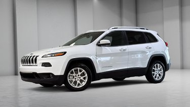 Jeep Cherokee NORTH SIEGES VOLANT CHAUFFANTS BLUETOOTH CRUISE 2015 PLUS DE 150 VÉHICULES SUR PLACE, VENEZ NOUS VOIR!