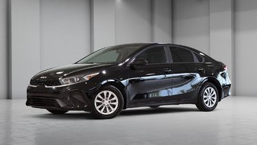 Kia Forte LX BAS KM CLIM SIEGES ET VOLANT CHAUFFANTS CARPLAY 2023 AUCUN DOSSIER DE DOMMAGE - 1 SEUL PROPRIETAIRE