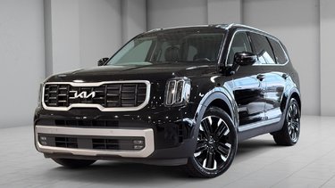 Kia Telluride SX LIMITED 7 PASSAGERS TOIT CAM GPS CUIR CHAUFFANT 2023 PLUS DE 150 VEHICULES EN INVENTAIRE