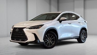 Lexus NX 250 CUIR SIEGES ELECTRIQUES GPS CAM 2022 PLUS DE 130 VEHICULES EN INVENTAIRE