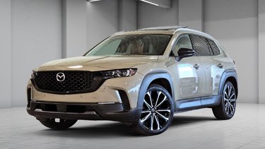 Mazda CX-50 GT CARPLAY CUIR BOSE TOIT PANO CAMERA 360 2023 AUCUN DOSSIER DE DOMMAGE - 1 SEUL PROPRIETAIRE