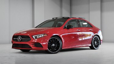 Mercedes-Benz A-Class A 220 4MATIC AMG TOIT PANO CARPLAY CUIR 2020 AUCUN DOSSIER DE DOMMAGE