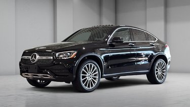 Mercedes-Benz GLC 300 COUPE SPORT ET PREMIUM PACK CAM TOIT 2023 PLUS DE 150 VÉHCIULES SUR PLACE, VENEZ NOUS VOIR!
