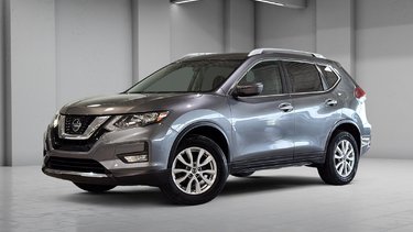 Nissan Rogue SV AWD CAMERA DE RECUL AIR CLIMATISÉ BLUETOOTH 2018 PLUS DE 130 VEHICULES EN INVENTAIRE