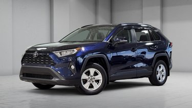 Toyota RAV4 XLE AWD TOIT OUVRANT SIEGES CHAUFFANTS CARPLAY 2019 AUCUN DOSSIER DE DOMMAGE - 1 SEUL PROPRIETAIRE