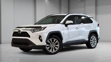 Toyota RAV4 XLE AWD TOIT CARPLAY CAM 2021 AUCUN DOSSIER DE DOMMAGE