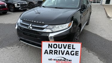 2018 Mitsubishi Outlander PHEV SE**S-AWC**CARPLAY**CRUISE**SIEGES CHAUFFANTS**
