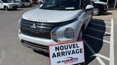 2023 Mitsubishi Outlander ES*AWC*ATTACHE REMORQUE