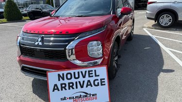 Mitsubishi Outlander SEL**S-AWC**TAUX À PARTIR DE 0.9%**CUIR**TOIT**NAV 2025