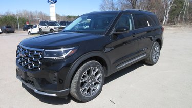 Ford Explorer  2025